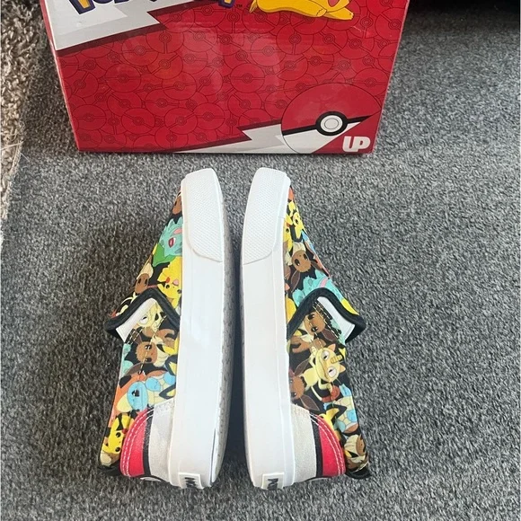 Pokémon Toddler Boys Slip-On Shoes - Picture 8 of 13